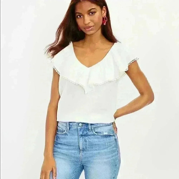 Ann Taylor Loft Ruffle Double V Shell black top blouse Sz xs loose fit - Picture 8 of 9